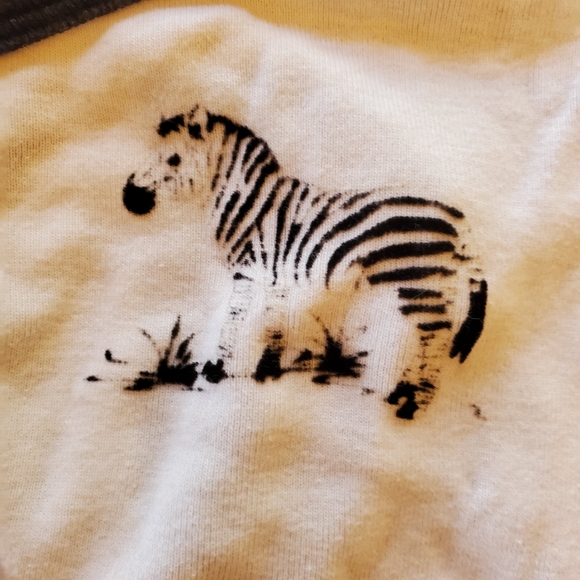 Bebe by Minihaha- NB Outfit - Picture 2 of 5